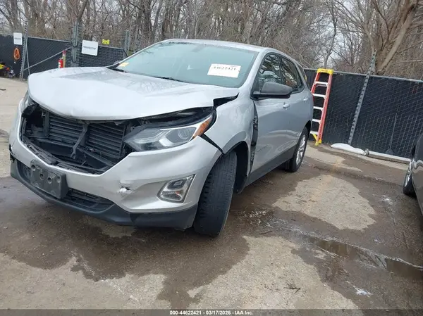 2GNAXHEV4K6275441 2019 CHEVROLET EQUINOX - Image 2