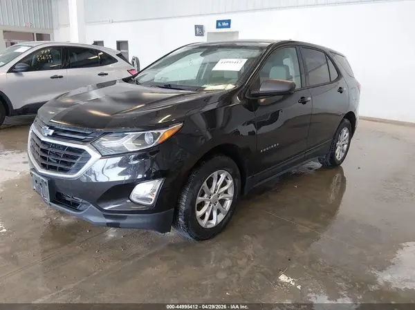 2GNAXHEV4K6298220 2019 CHEVROLET EQUINOX - Image 2