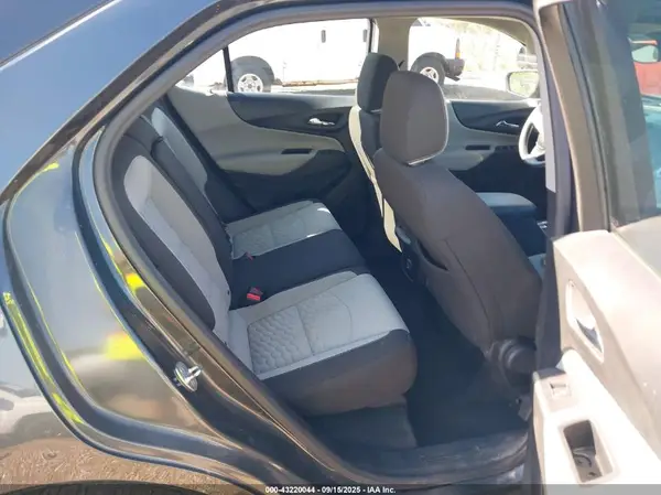 2GNAXHEV4L6164440 2020 CHEVROLET EQUINOX - Image 8