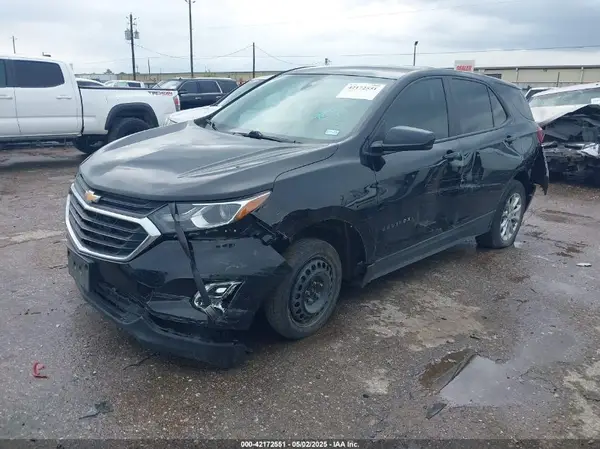 2GNAXHEV4L6209134 2020 CHEVROLET EQUINOX - Image 2