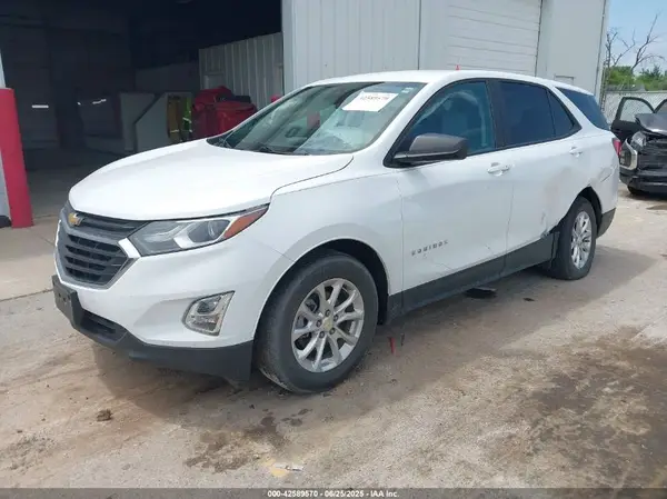 2GNAXHEV4L6226712 2020 CHEVROLET EQUINOX - Image 2