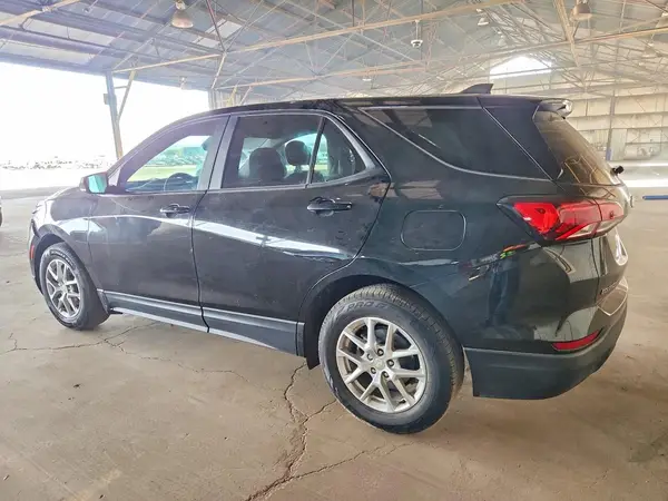 2GNAXHEV4N6119081 2022 CHEVROLET EQUINOX - Image 2
