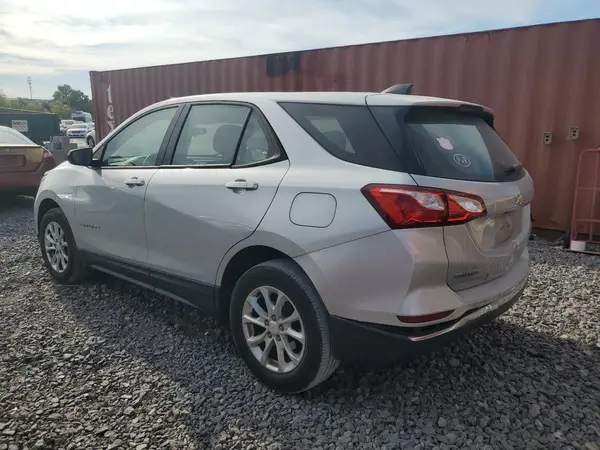2GNAXHEV5J6104373 2018 CHEVROLET EQUINOX - Image 2