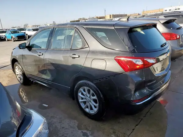 2GNAXHEV5J6114921 2018 CHEVROLET EQUINOX - Image 2
