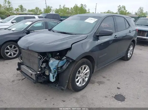2GNAXHEV5J6119441 2018 CHEVROLET EQUINOX - Image 2