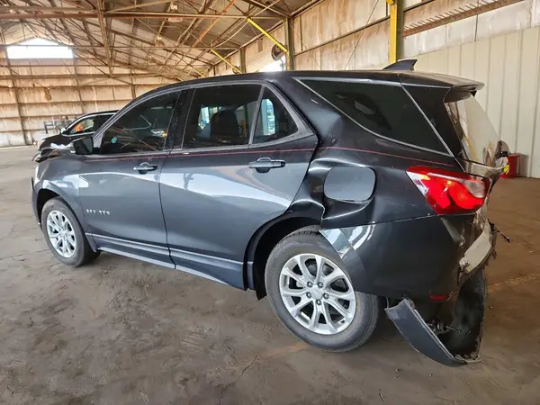 2GNAXHEV5J6138653 2018 CHEVROLET EQUINOX - Image 2