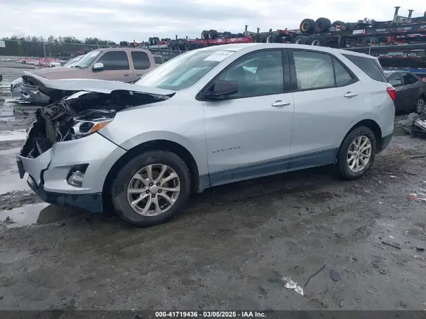 2GNAXHEV5J6142363 2018 CHEVROLET EQUINOX - Image 2
