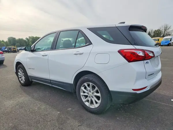 2GNAXHEV5J6147949 2018 CHEVROLET EQUINOX - Image 2