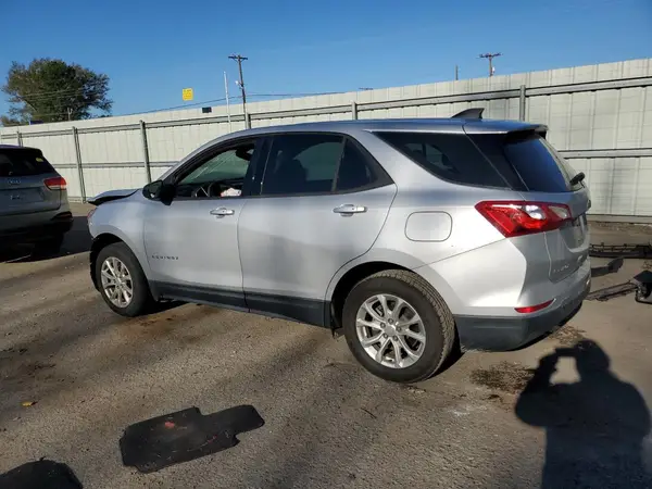 2GNAXHEV5J6150978 2018 CHEVROLET EQUINOX - Image 2