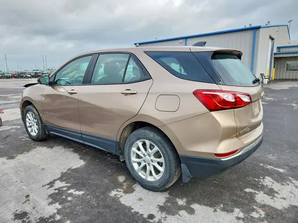 2GNAXHEV5J6175282 2018 CHEVROLET EQUINOX - Image 2