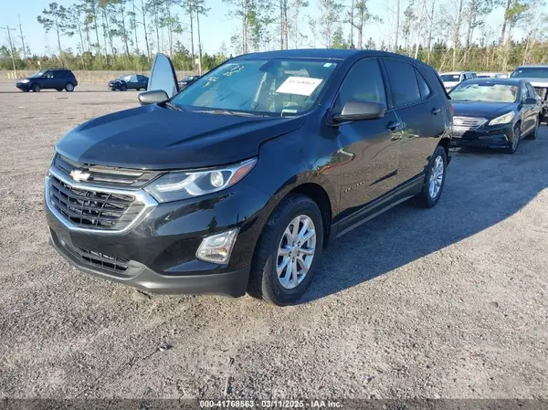 2GNAXHEV5J6225226 2018 CHEVROLET EQUINOX - Image 2