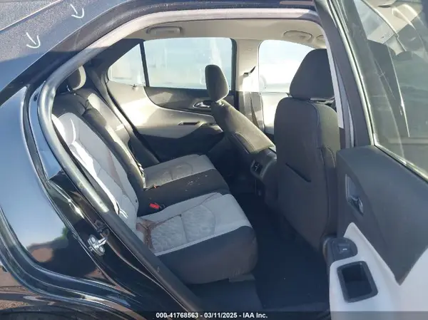2GNAXHEV5J6225226 2018 CHEVROLET EQUINOX - Image 8