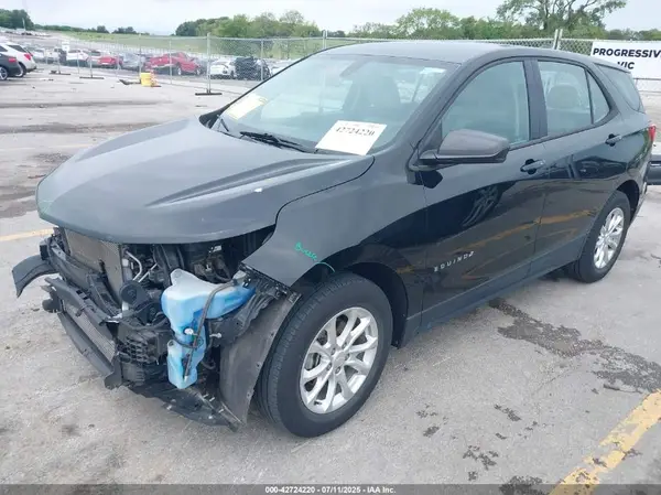 2GNAXHEV5J6228224 2018 CHEVROLET EQUINOX - Image 2