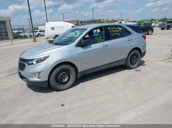 2GNAXHEV5J6277312 2018 CHEVROLET EQUINOX - Image 2