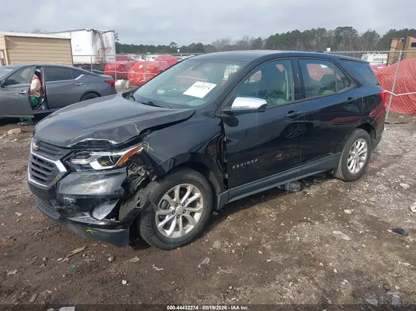 2GNAXHEV5J6288908 2018 CHEVROLET EQUINOX - Image 2