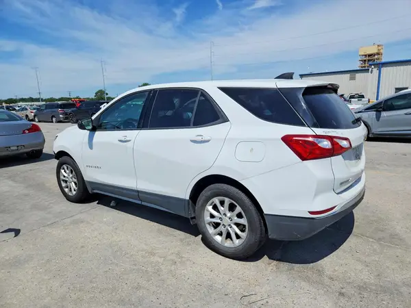 2GNAXHEV5J6317212 2018 CHEVROLET EQUINOX - Image 2