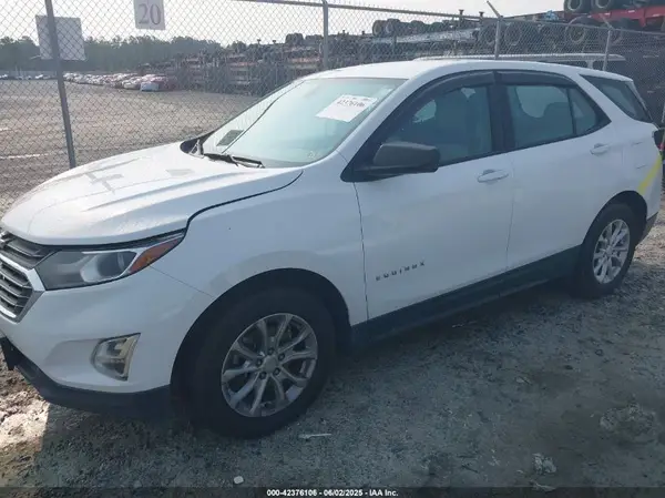 2GNAXHEV5J6324399 2018 CHEVROLET EQUINOX - Image 2