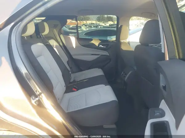 2GNAXHEV5J6331255 2018 CHEVROLET EQUINOX - Image 8