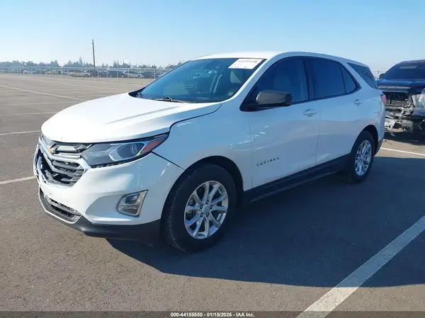 2GNAXHEV5J6333071 2018 CHEVROLET EQUINOX - Image 2