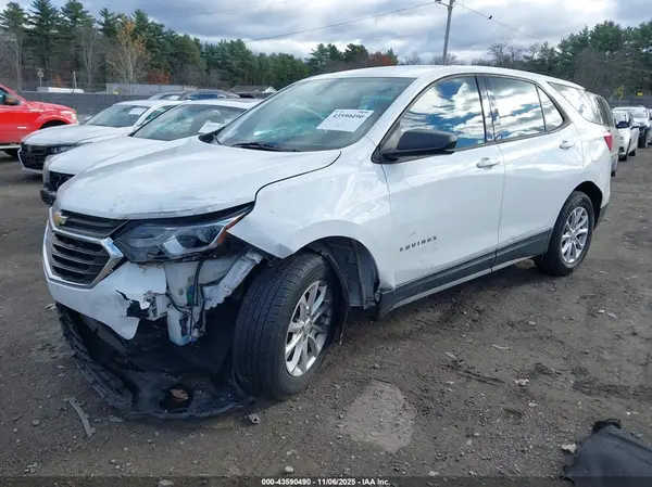 2GNAXHEV5J6342949 2018 CHEVROLET EQUINOX - Image 2