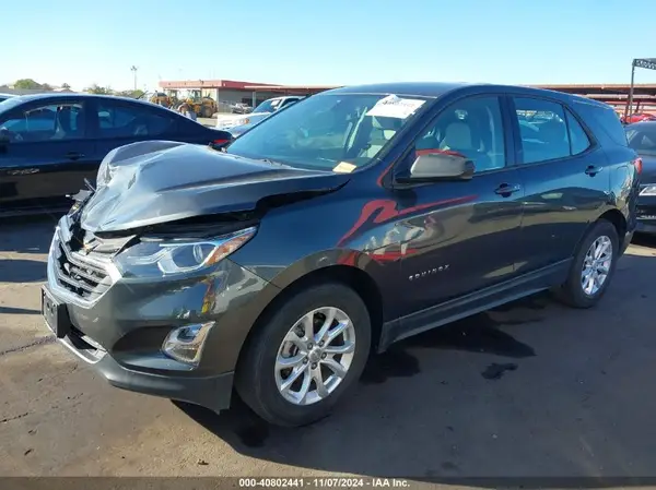 2GNAXHEV5J6350758 2018 CHEVROLET EQUINOX - Image 2
