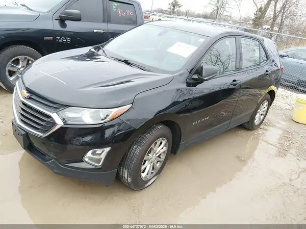 2GNAXHEV5K6145104 2019 CHEVROLET EQUINOX - Image 2