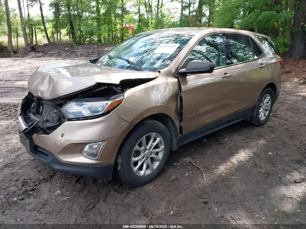 2GNAXHEV5K6216902 2019 CHEVROLET EQUINOX - Image 2