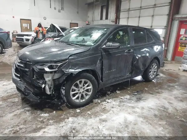 2GNAXHEV5L6253286 2020 CHEVROLET EQUINOX - Image 2