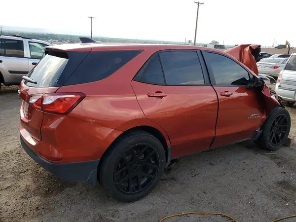 2GNAXHEV5L6262831 2020 CHEVROLET EQUINOX - Image 2