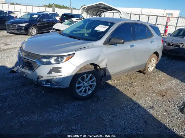 2GNAXHEV6J6116631 2018 CHEVROLET EQUINOX - Image 2