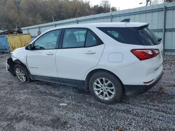 2GNAXHEV6J6118444 2018 CHEVROLET EQUINOX - Image 2