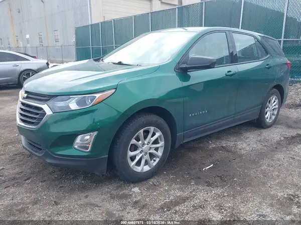 2GNAXHEV6J6174366 2018 CHEVROLET EQUINOX - Image 2