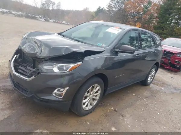 2GNAXHEV6J6189742 2018 CHEVROLET EQUINOX - Image 2