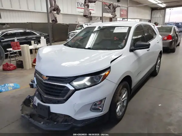 2GNAXHEV6J6198019 2018 CHEVROLET EQUINOX - Image 2