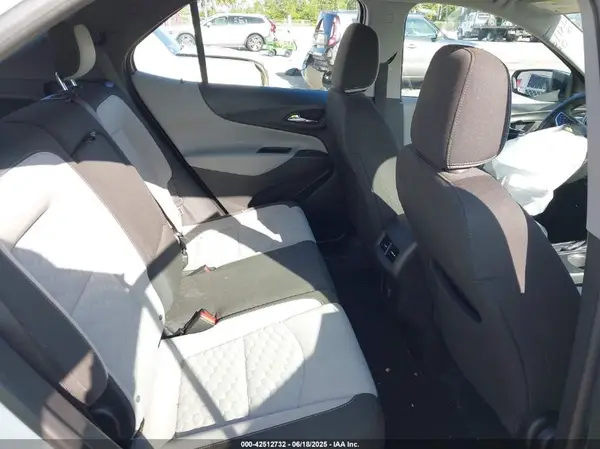 2GNAXHEV6J6234873 2018 CHEVROLET EQUINOX - Image 8