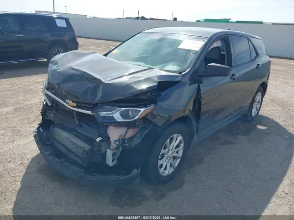 2GNAXHEV6J6250748 2018 CHEVROLET EQUINOX - Image 2
