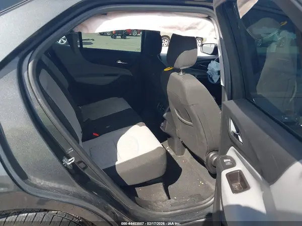 2GNAXHEV6J6250748 2018 CHEVROLET EQUINOX - Image 8