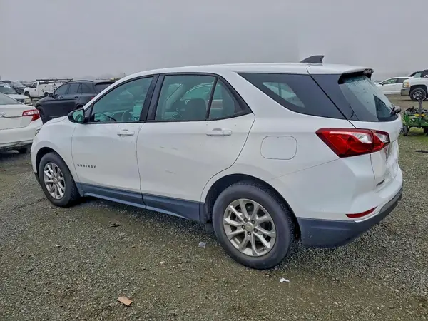2GNAXHEV6J6273043 2018 CHEVROLET EQUINOX - Image 2