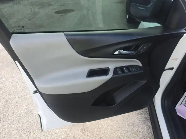 2GNAXHEV6J6318384 2018 CHEVROLET EQUINOX - Image 8