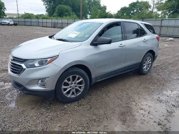 2GNAXHEV6J6342538 2018 CHEVROLET EQUINOX - Image 2