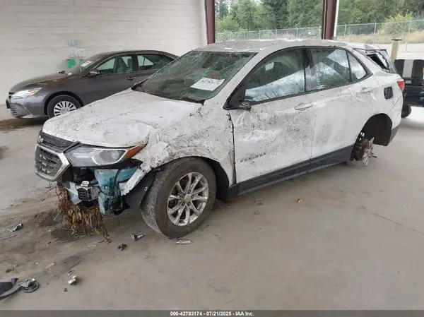2GNAXHEV6K6157939 2019 CHEVROLET EQUINOX - Image 2