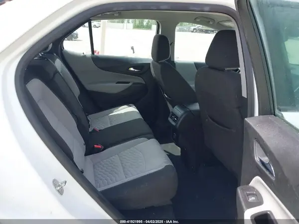 2GNAXHEV6K6169637 2019 CHEVROLET EQUINOX - Image 8