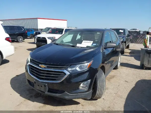 2GNAXHEV6K6207254 2019 CHEVROLET EQUINOX - Image 2