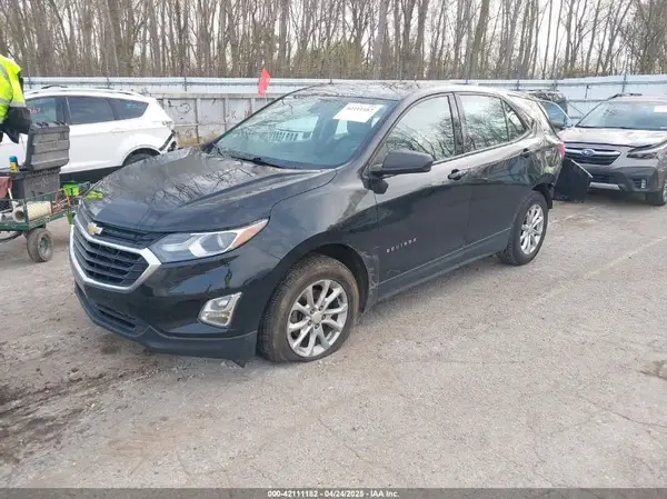 2GNAXHEV6K6221932 2019 CHEVROLET EQUINOX - Image 2