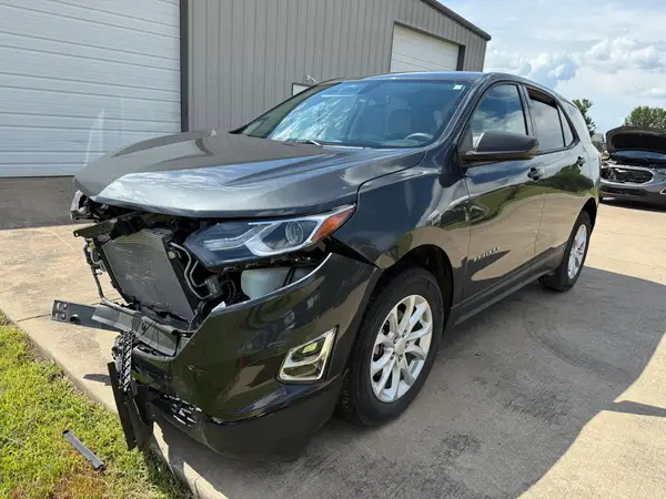 2GNAXHEV6K6264846 2019 CHEVROLET EQUINOX - Image 2