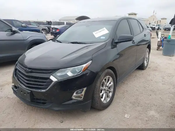 2GNAXHEV6L6282392 2020 CHEVROLET EQUINOX - Image 2