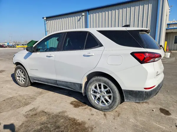 2GNAXHEV6N6102251 2022 CHEVROLET EQUINOX - Image 2