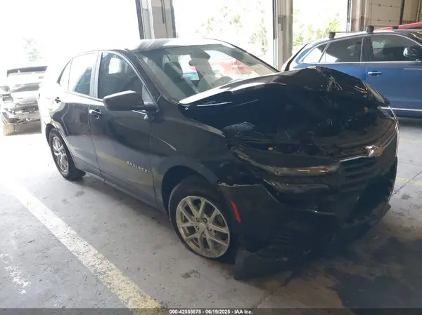 2GNAXHEV6N6116618 2022 CHEVROLET EQUINOX - Image 1