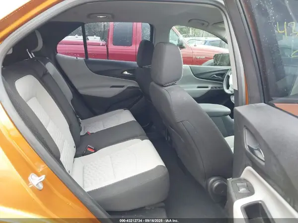 2GNAXHEV7J6139609 2018 CHEVROLET EQUINOX - Image 8