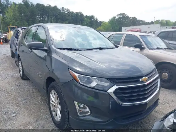 2GNAXHEV7J6147483 2018 CHEVROLET EQUINOX - Image 1